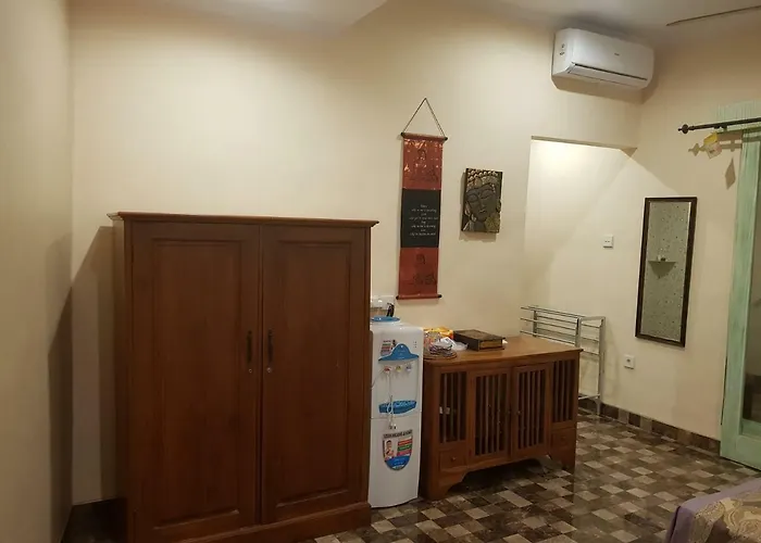 Puri Dedari 3*